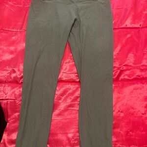 Woman’s Olive Green Athletic Leggings
